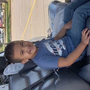 Meet your Posher, Javier